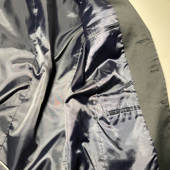 Chaps Ralph Lauren Tuxedo Coat. Single Breast 2 Button. Satin Lapels. 43L” Black - Picture 5 of 8